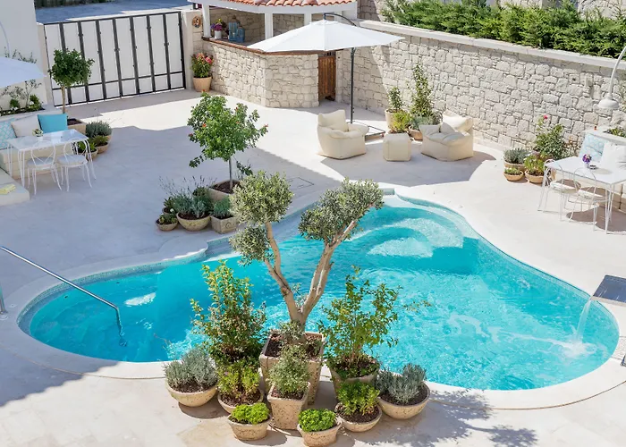 The Local House Alacati